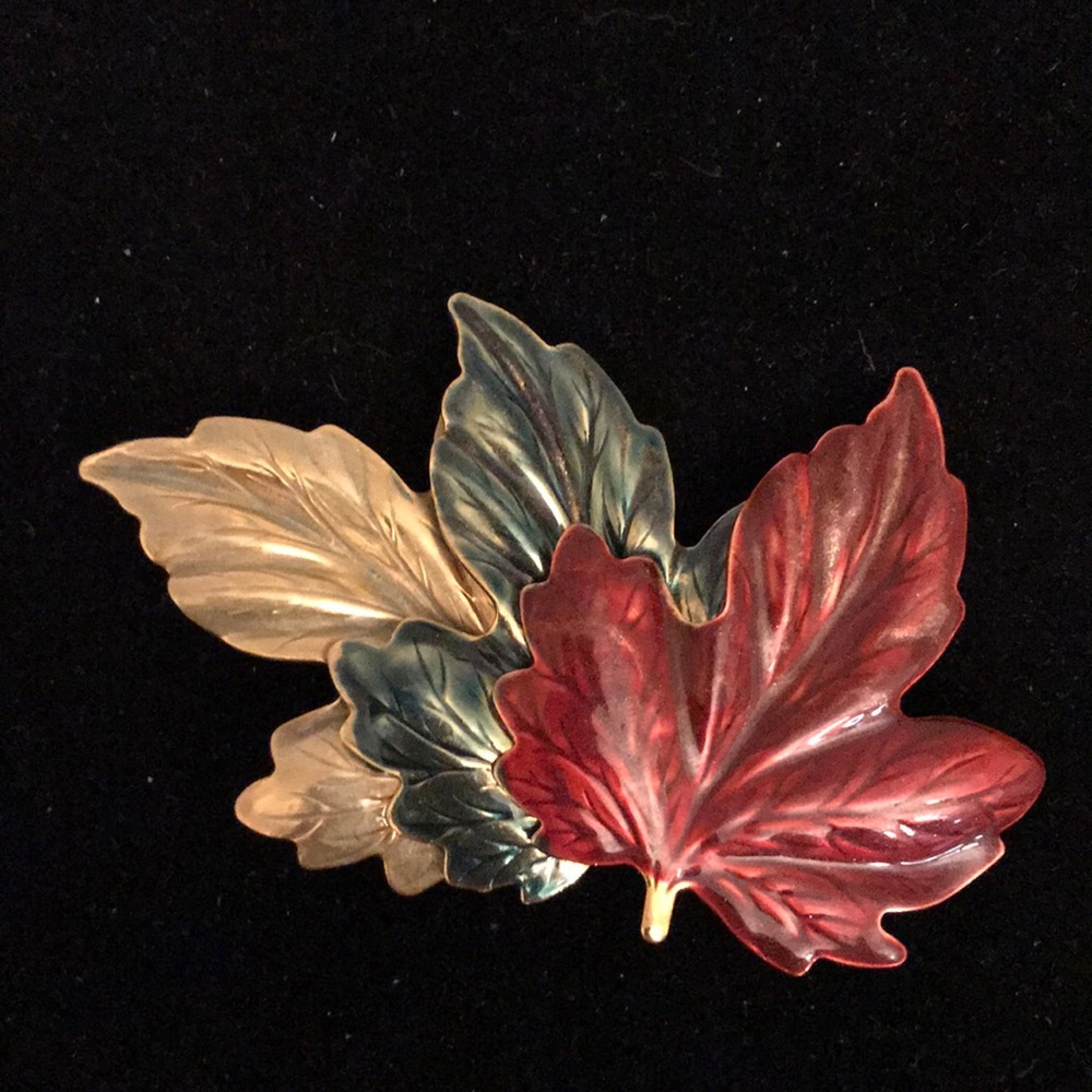 Fall Leaf Enamel Pin